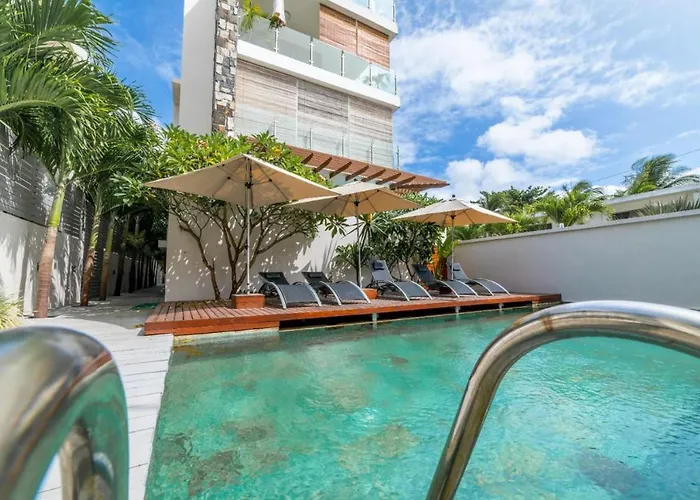 Luxury Modern 2-Bed Apartment Pereybere Grand Baie